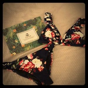 Cupshe Floral Ruffle Bikini